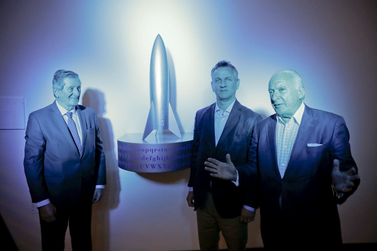 José Claudio Escribano, miembro del directorio de SA La Nación; Fernán Saguier, subdirector del diario, y Norberto Frigerio, director de Relaciones Institucionales