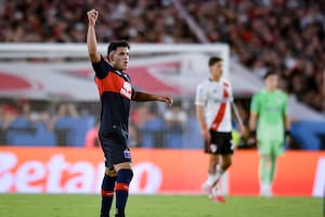 De brillar en Tigre y ser buscado por Boca a sumarse a la legión argentina de Parma
