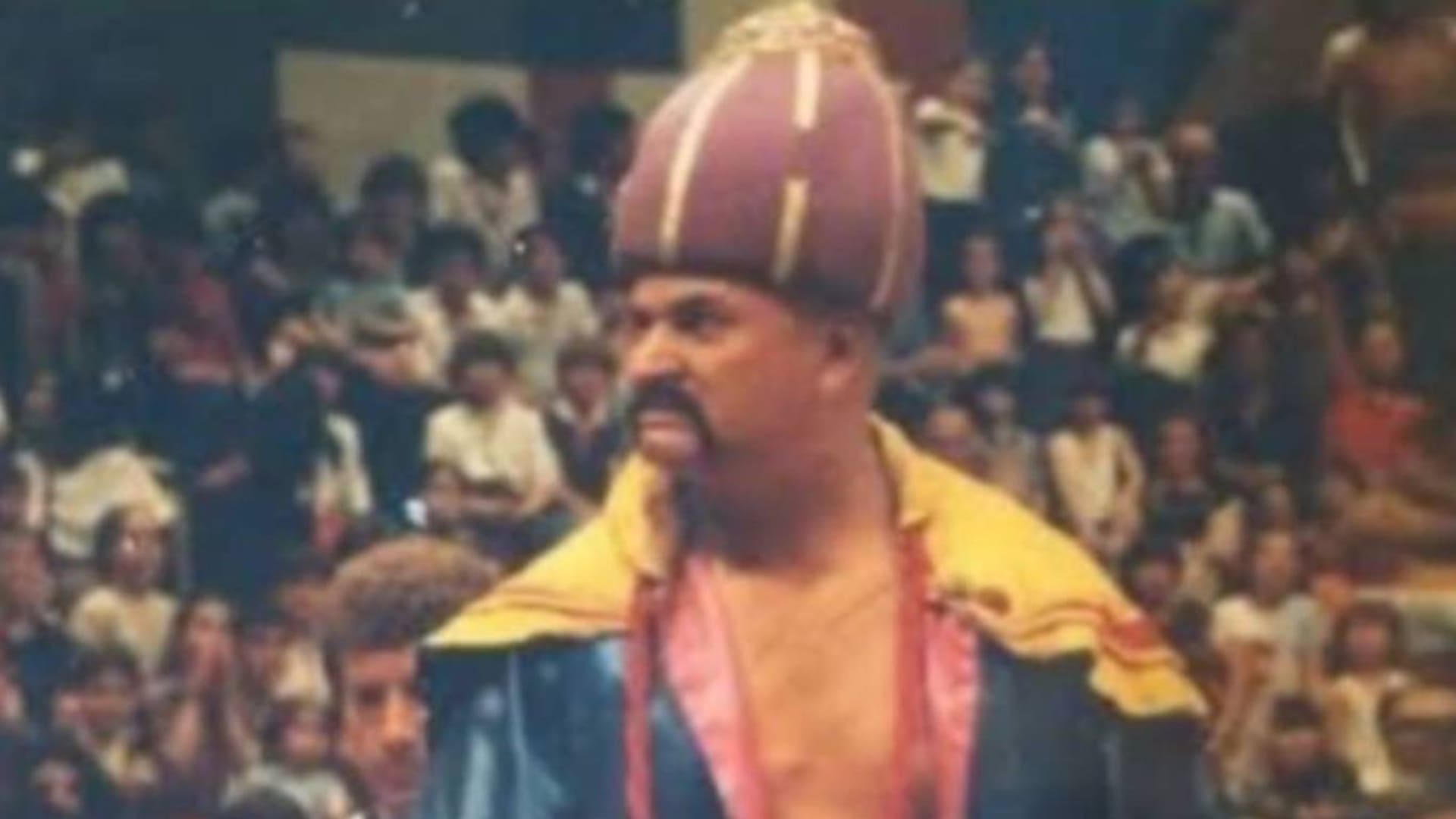 José Luis Arévalo participó en Titanes en el ring a fines de los '70 y principios de los '80 interpretando al personaje de Kanghai el Mongol