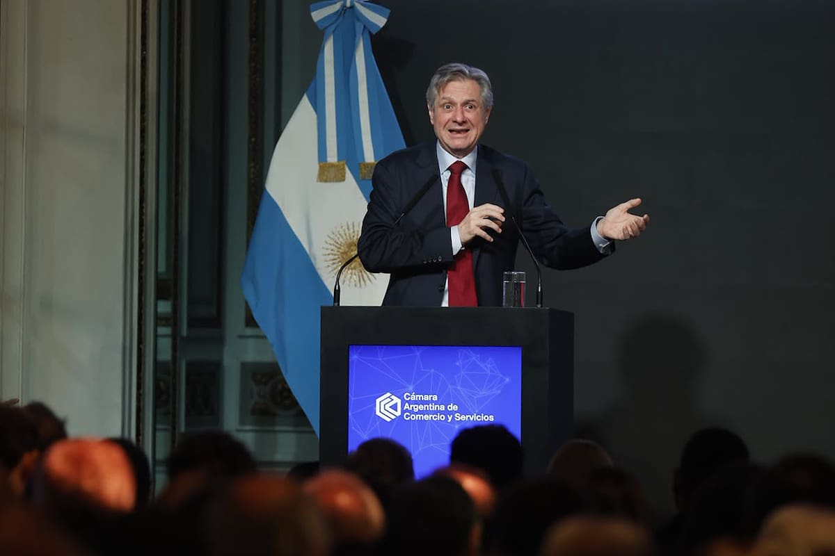 José Luis Daza, viceministro de Economía, reemplazó a Luis Caputo en el Council of the Americas, en el Hotel Alvear