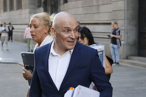 José Luis Espert sale de Diputados