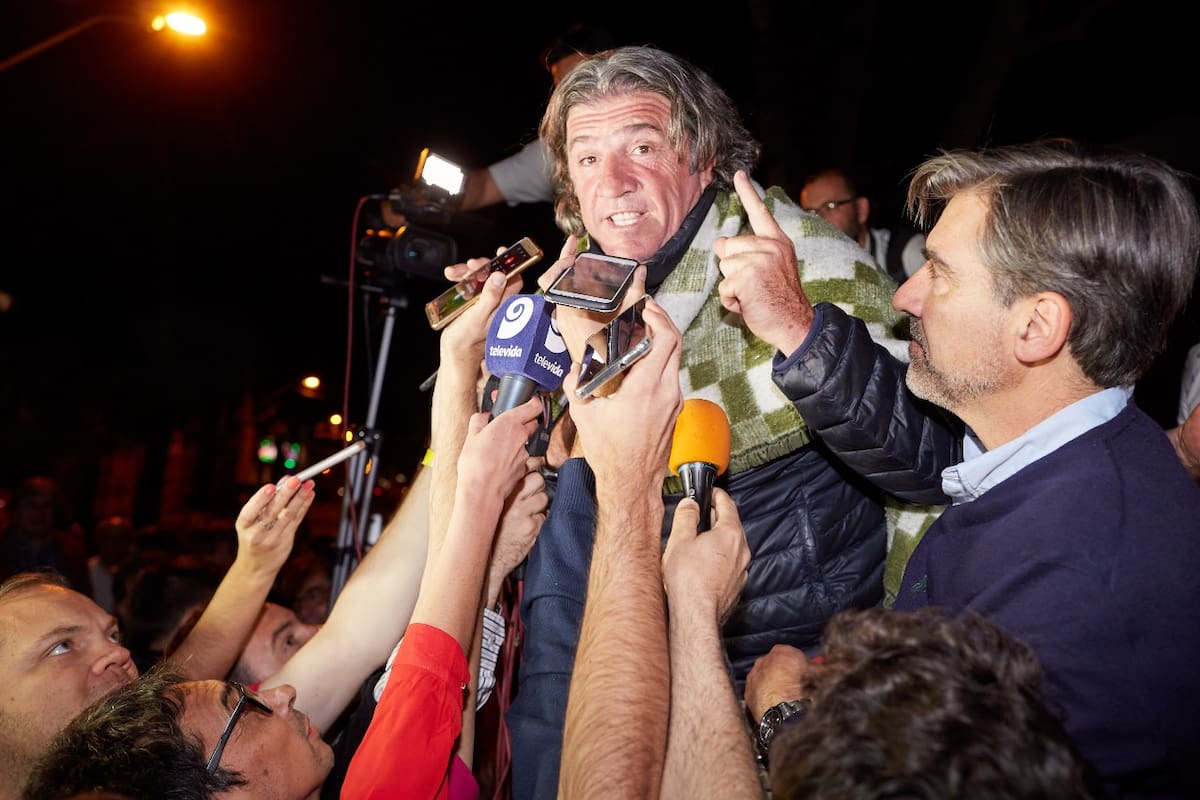 José Luis Ramón y Mario Vadillo, diputado provincial de Protectora, durante una campaña electoral. La relación tuvo un fuerte corte este año. "Tanto esfuerzo para perderlo en manos de un traidor a los valores de la República", disparó su histórico compañero.