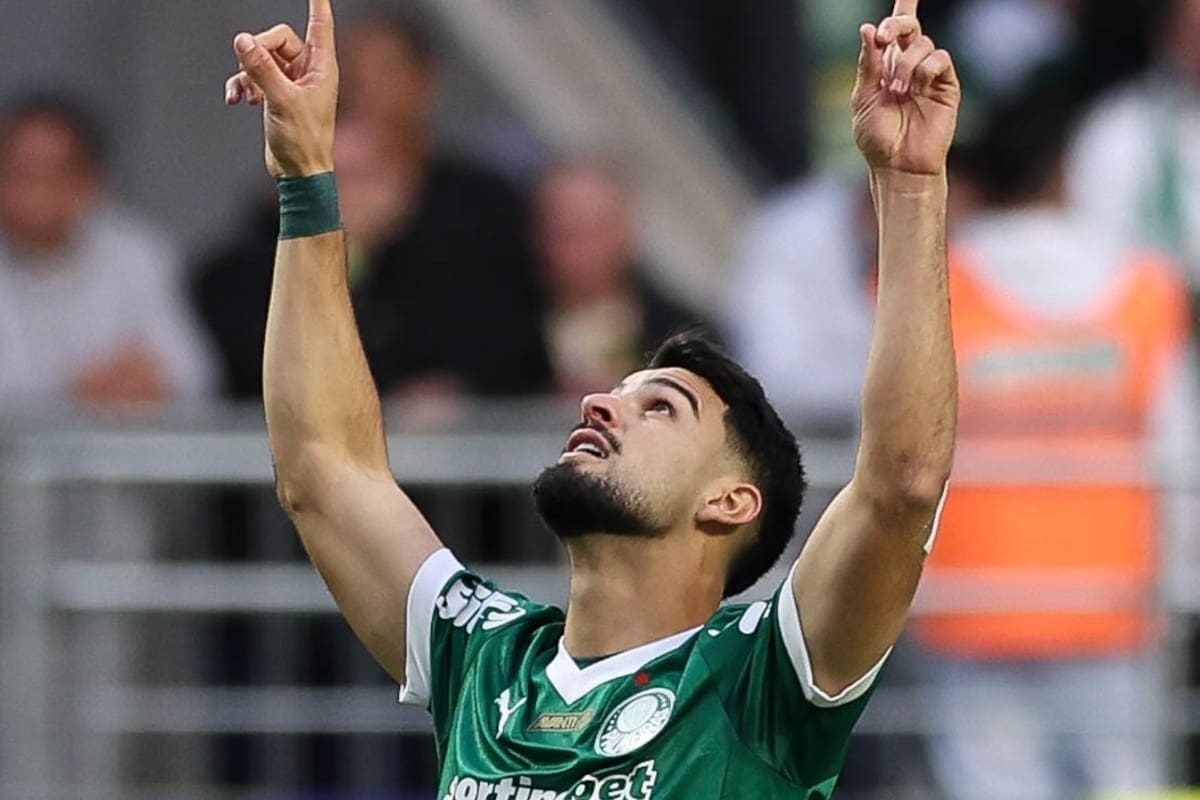 José Manuel López, delantero argentino de Palmeiras, una de las sorpresas en la lista de Scaloni para la última fecha de las Eliminatorias para el Mundial