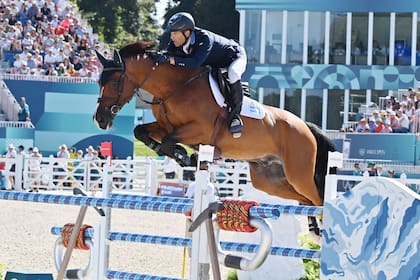 José María Larocca compite este martes en la definición de saltos de equitación