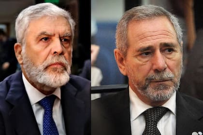 José Martínez Sobrino y Julio Panelo dejaron su cargo para no perder los beneficios del actual sistema previsional que quiere modificar el Gobierno; habían sido criticados por Luis DElía