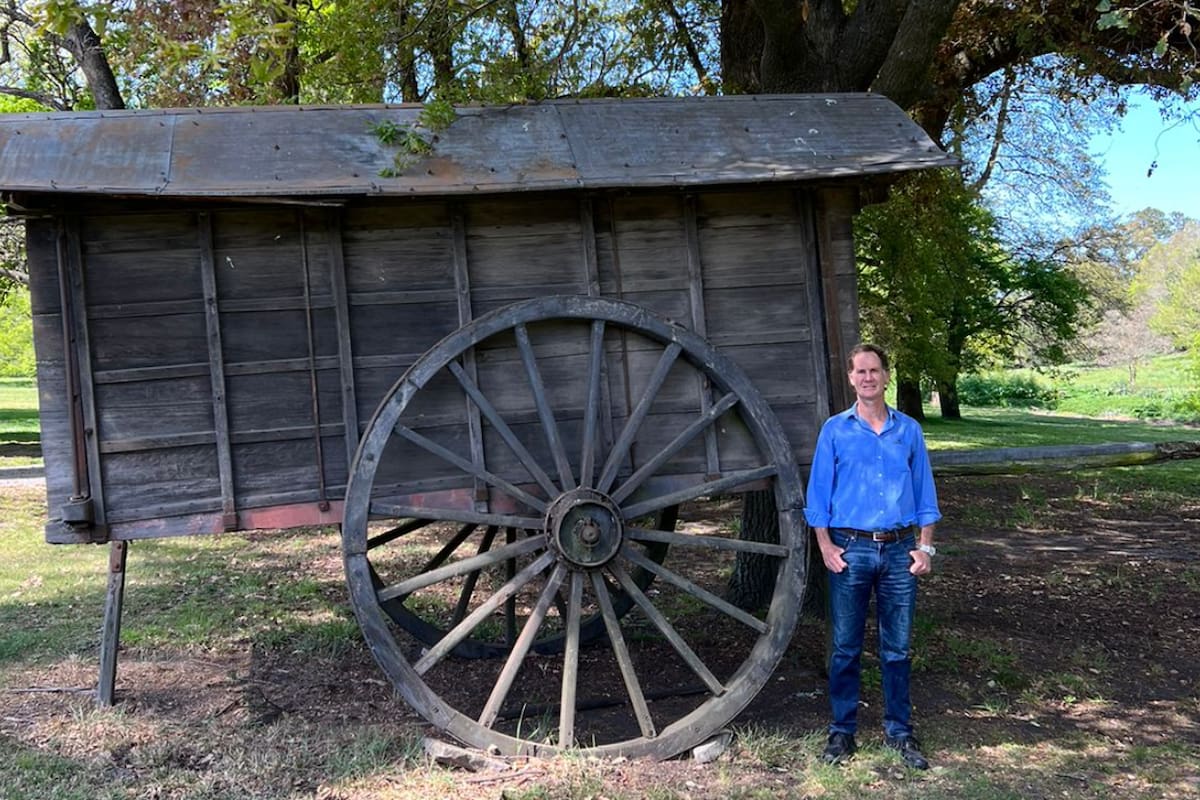 José Santamarina en el establecimiento "Ojo de Agua", en el partido bonaerense de Balcarce