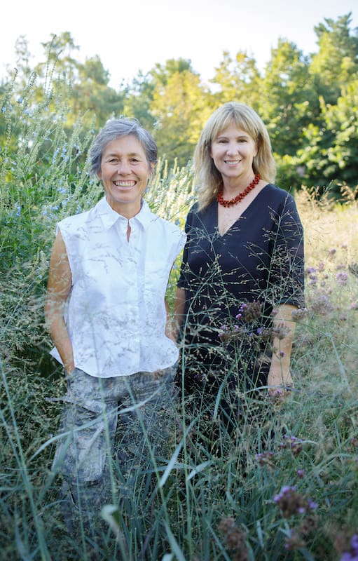 Josefina Casares y Martina Barzi.