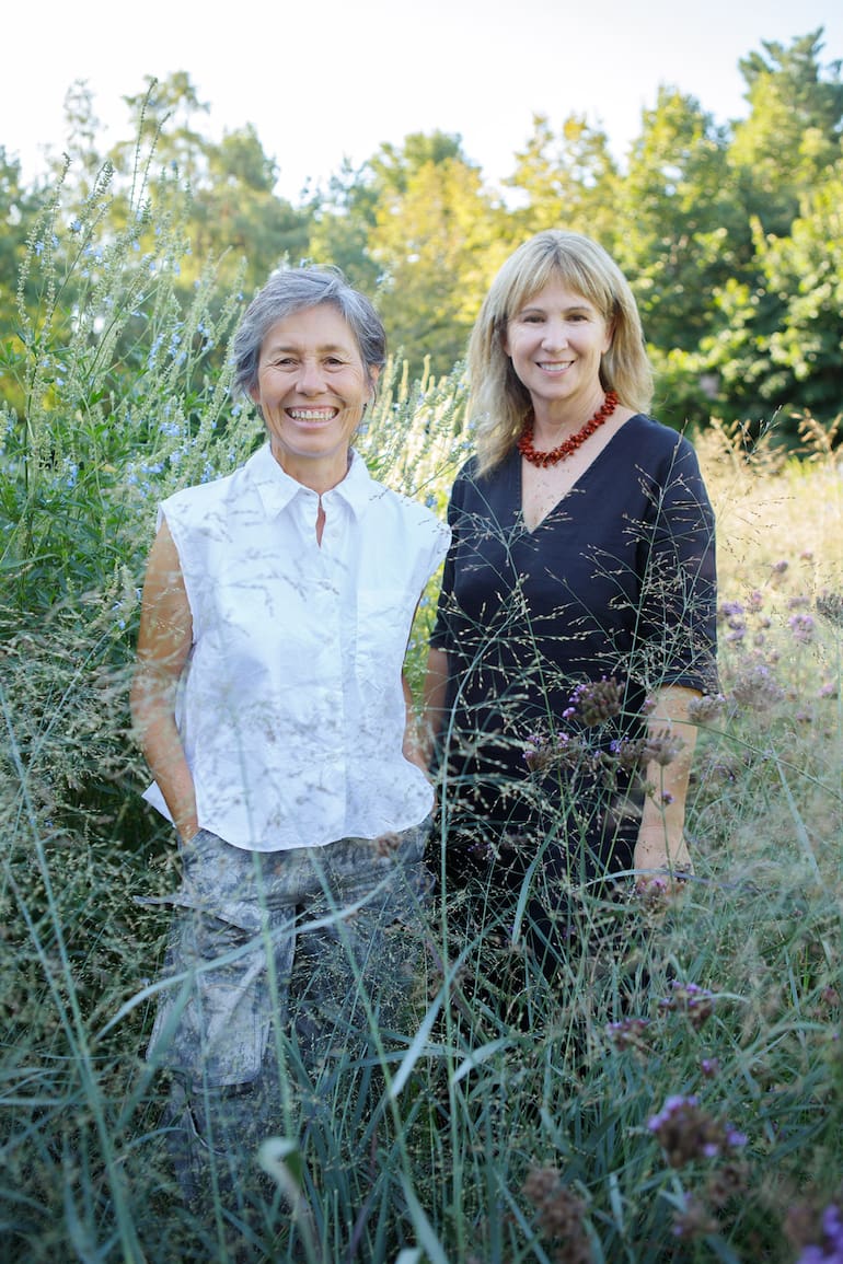 Josefina Casares y Martina Barzi.