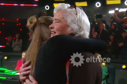 Josefina y Yiyina, sobrina nieta y tía abuela, se reunieron en Es mi sueño luego de 15 años y emocionaron a todos (Foto: Captura de video / eltrece)