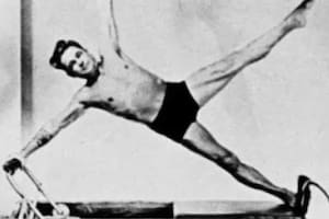 Joseph Pilates, creador del método de entrenamiento: “La buena condición física es el primer requisito para la felicidad”