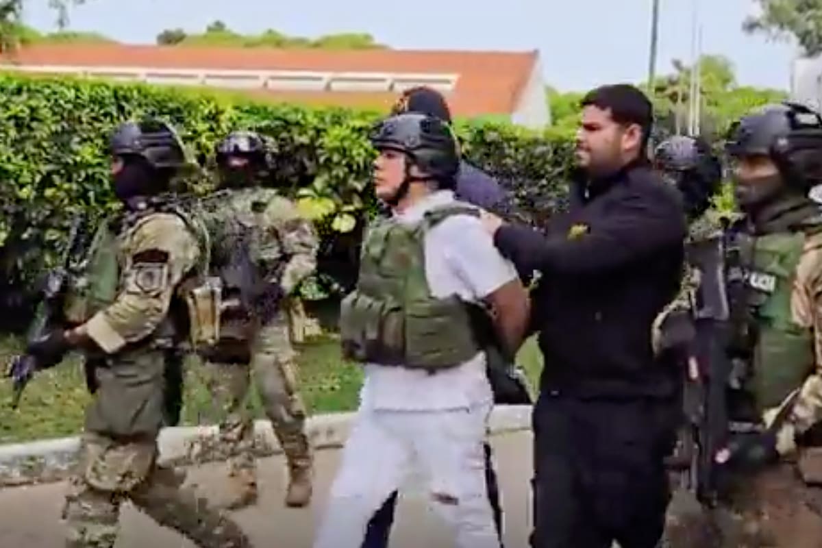 Joseph Freyser Cubas Zavaleta, alias Señor J, durante el traslado a la fiscalía