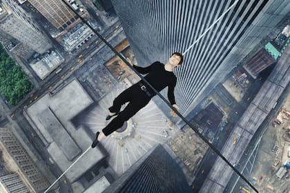 Joseph Gordon-Levitt encarna al equilibrista francés Philippe Petit.