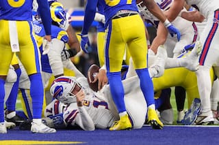 Josh Allen suma 331 yardas y Bills superan 37-34 a Rams en prórroga tras gol de campo bloqueado