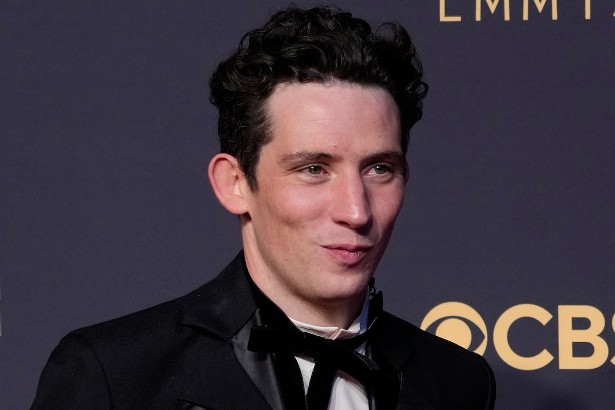 Josh O´Connor interpretó al príncipe Carlos en la temporada 3 y 4 de The Crown