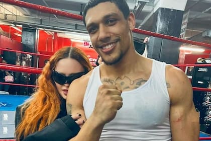 Josh Popper, boxeador de 29 años y dueño de un gimnasio en Manhattan, compartió una serie de imágenes junto a Madonna en su cuenta de Instagram