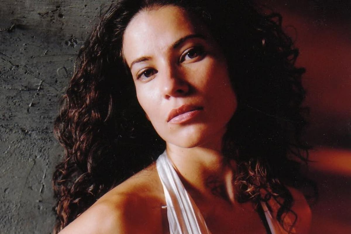 Jossara Jinaro murió de cáncer a sus 48 años; actuó en ER y tuvo otros papeles recordados en el cine (Crédito: Instagram/@jossarajinaro)