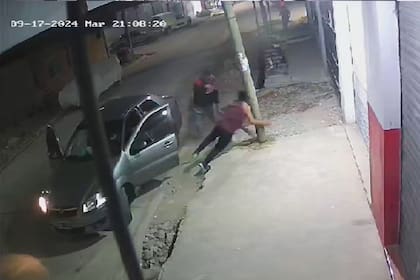 Joven asesinado de un tiro frente a la casa de su novia en Ingeniero Budge