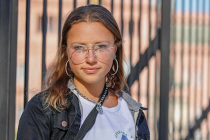 Nicole Becker tiene 18 años