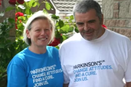 Joy detectó el olor a Parkinson por primera vez en su esposo, a quien le diagnosticaron la enfermedad a la edad de 45 años