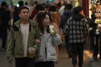Joy, la primera de su familia en ir a la universidad, ahora llama a Chengdu su hogar