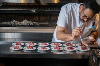 Arte en Recoleta, té en un palacio y cenas con ramen, vino y omakase