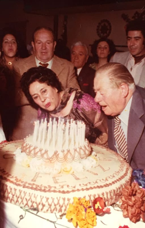 Juan Bellotti y Ofelia Belli, padres de Raúl Jorge y Juan Carlos, fueron quienes bautizaron Chimbote a la empresa