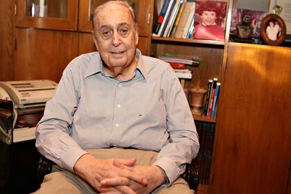 Juan Carlos Mesa está cerca de cumplir 85 años, pero eso no lo desanima si no todo lo contrario sigue pensando proyectos