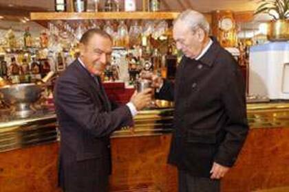 Con Juan Carlos Calabró, preparando una de las rutinas de "El contra"