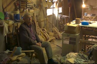 La historia del misionero que fundó la fábrica de guitarras y bajos y se ganó el corazón de muchos músicos argentinos