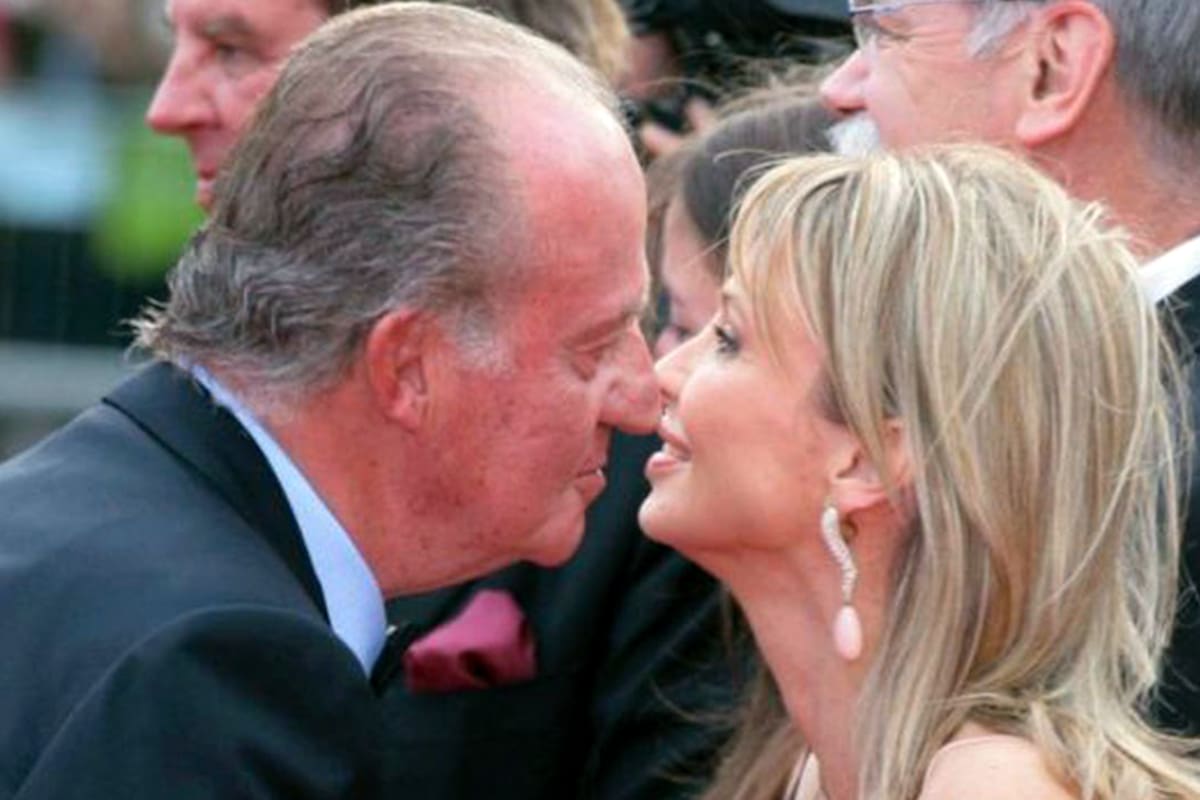 Juan Carlos y Corinna Zu Sayn-Wittgenstein durante un evento en Barcelona en 2006