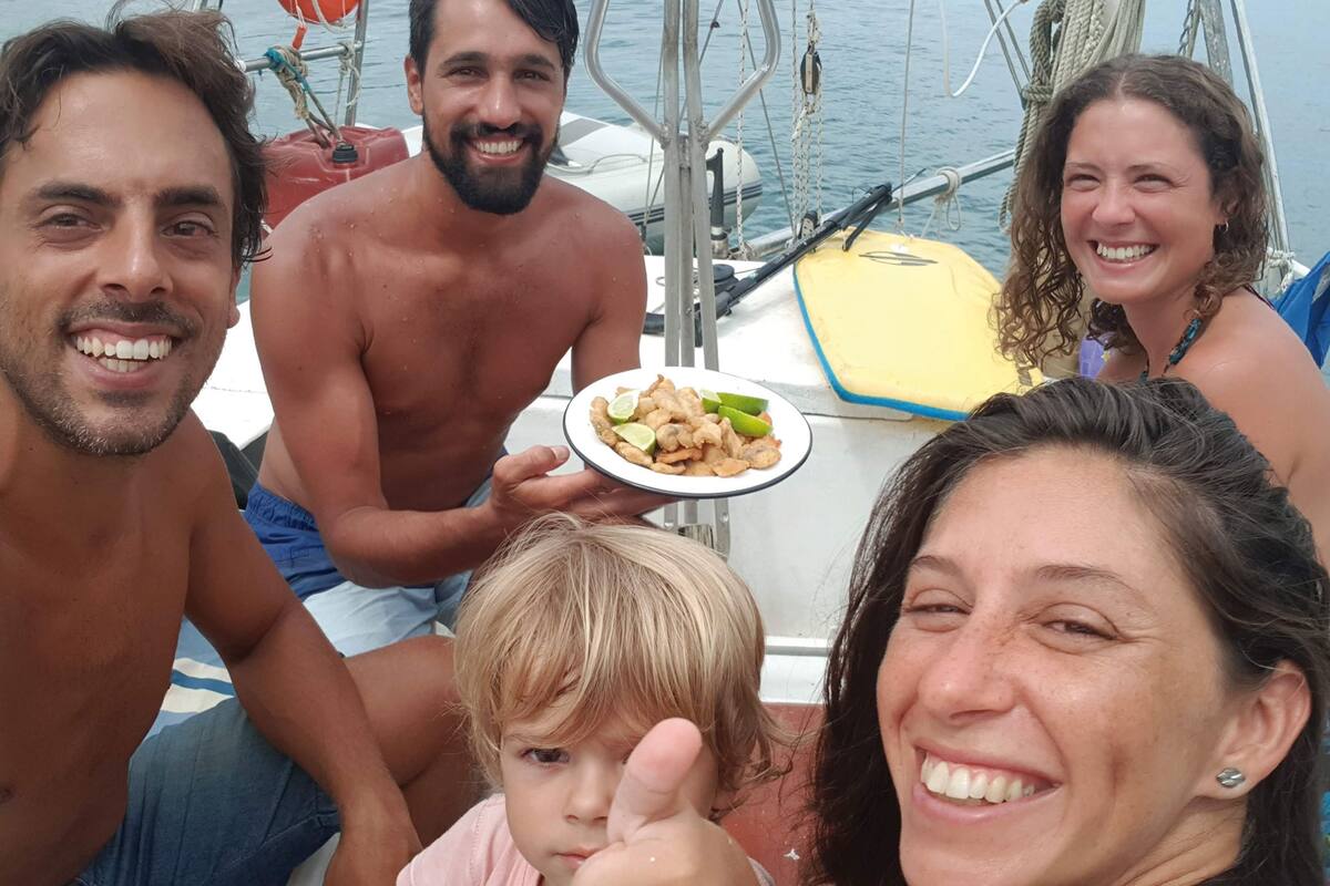 Juan, Constanza y su hijo Ulises abren el juego a quienes quieran viajar con ellos.