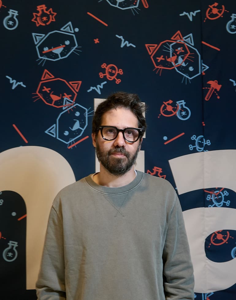 Juan Cruz Balian, editor de El Gato y la Caja, investigó durante años las posibilidades de comunicación entre humanos y otras especies