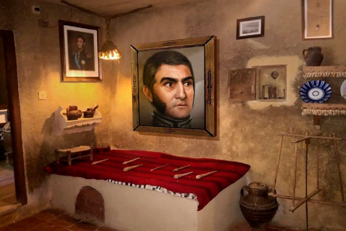 Juan de San Martín pasó su infancia en una casa de clase media militar del siglo XVIII, en España