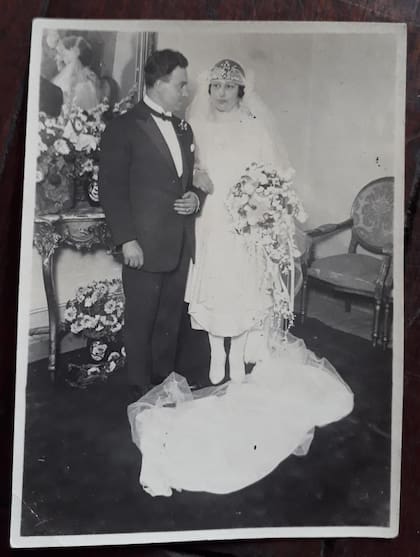 Juan Di Sandro y Filomena Reibaldi el día de su casamiento.