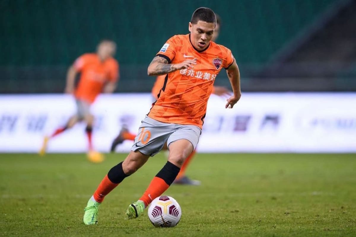 Juan Fernando Quintero fue titular en China, pero aspira a regresar a River.