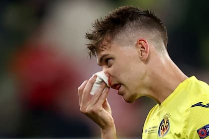 Juan Foyth, a pesar de tener solo 24 años, ya lleva cinco años en Europa y en las grandes ligas