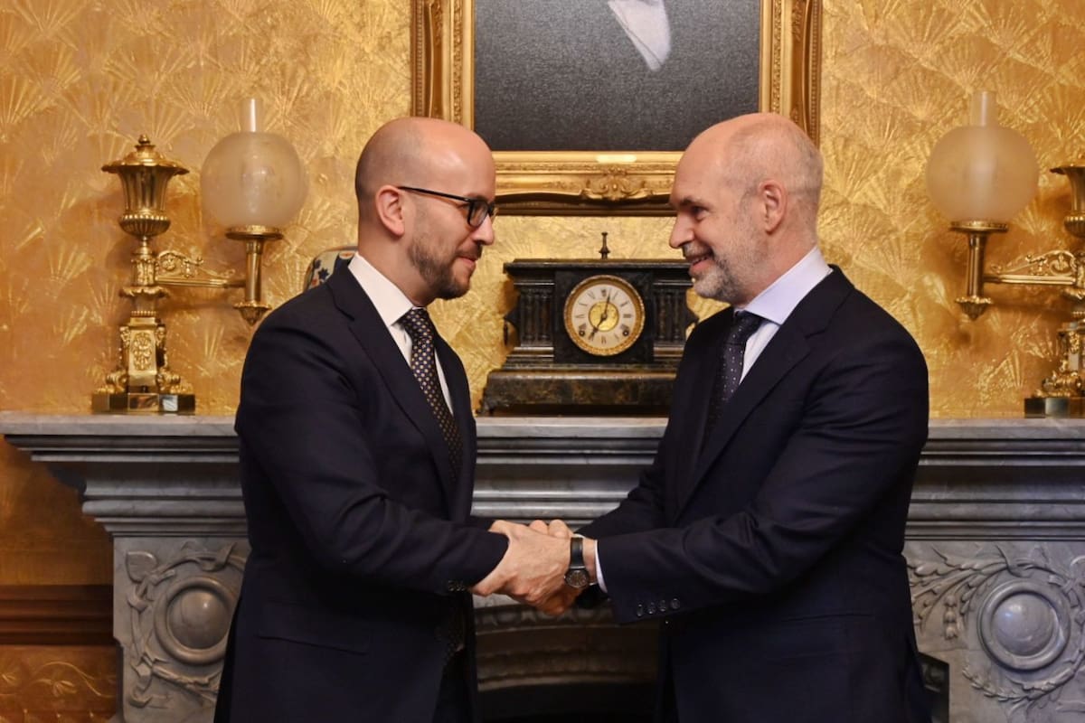 Juan González y Horacio Rodríguez Larreta.