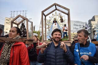 Pedir a Dios, pedir al césar