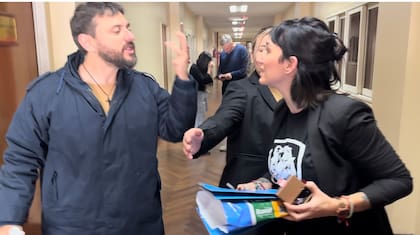 Juan Grabois y Leila Gianni, en su recordada pelea en Comodoro Py