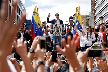 El líder opositor, el día de su jura como presidente encargado de Venezuela