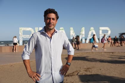 Juan Ibarguren, actual secretario de Turismo y Desarrollo Económico de Pinamar, es uno de los nombres posibles para suceder a Martín Yeza en la intendencia