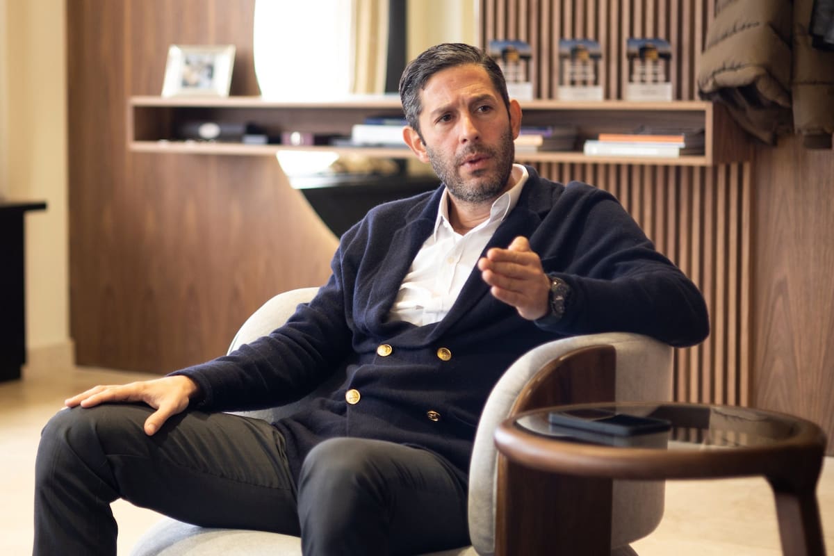 Juan Ignacio Abuchdid trabaja en el mercado financiero desde 1999 y hoy preside el Grupo IEB: "Tener créditos personales a tasas del 64% con tasas de referencia del 20% o del 22% me parecen rentabilidades excesivas"