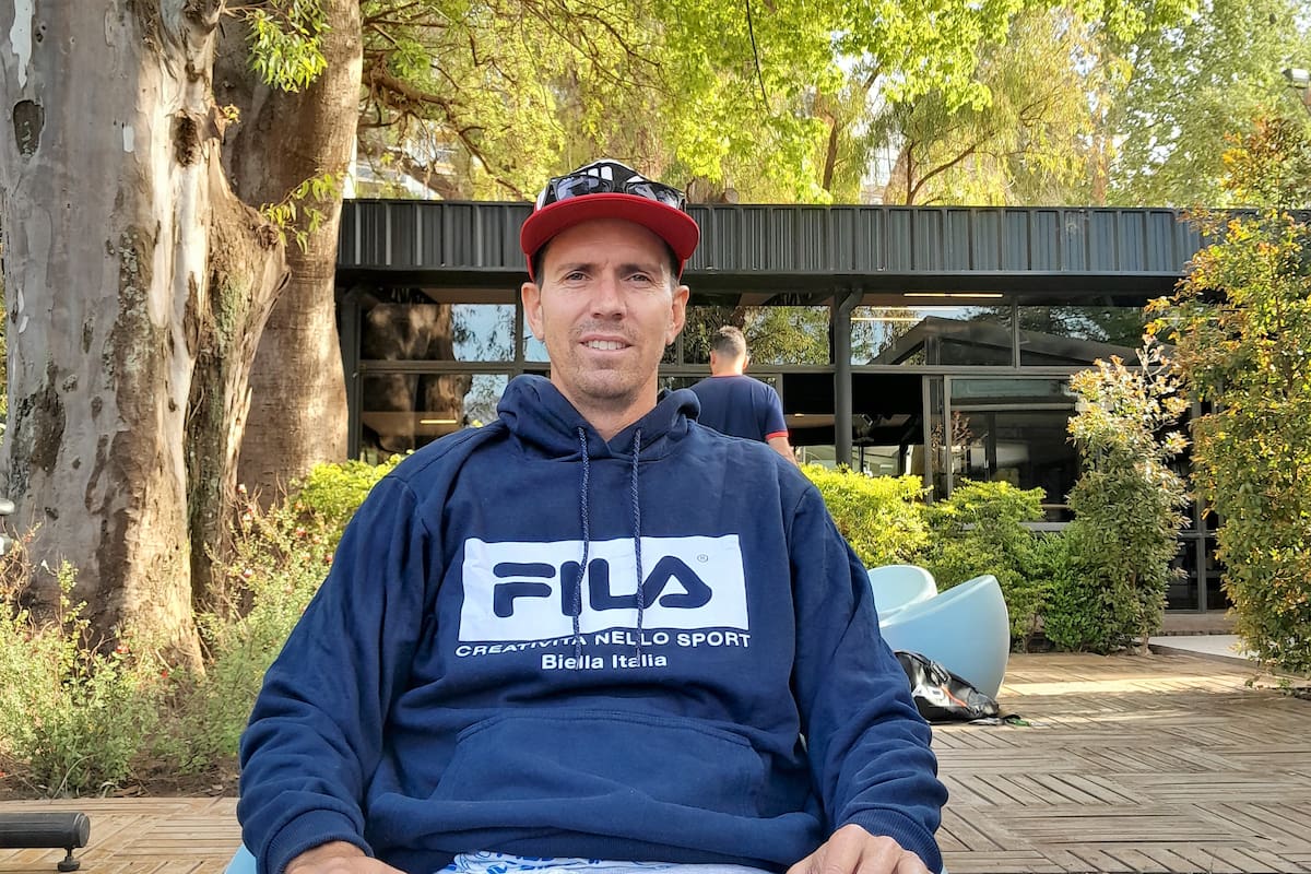 Juan Ignacio Chela, en el Racket Club, donde acompañó a Juan Manuel Cerúndolo