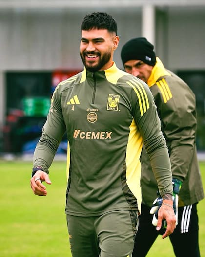 Juan José “Juanjo” Sánchez Purata es un futbolista mexicano que juega como defensa central, actualmente en Tigres UANL de la Liga mexicana (Foto: Instagram @juanjopurata)