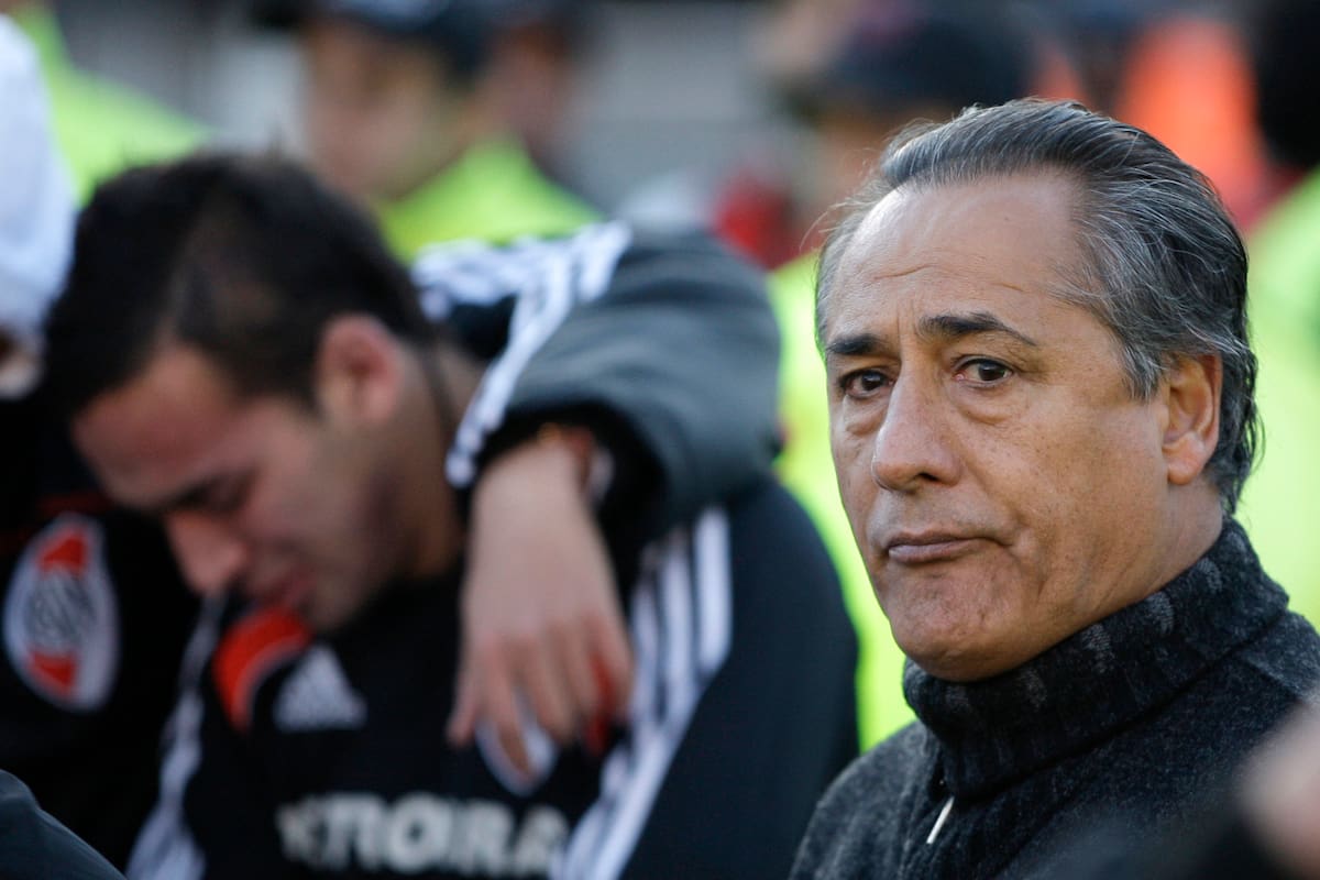 Juan José López, un símbolo como jugador, y el técnico que no pudo evitar el colapso de River
