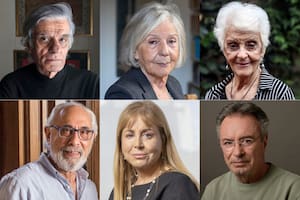 Juan José Sebreli, Beatriz Sarlo, Graciela Fernández Meijide, Santiago Kovadloff, Diana Cohen Agrest y Oscar Martínez, en contra de la invasión rusa en Ucrania
