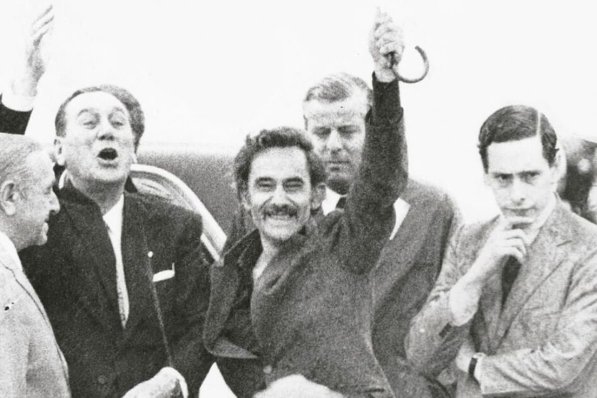 Juan Manuel Abal Medina (padre), a la derecha.