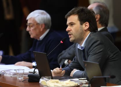 Juan Manuel López, de la Coalición Cívica