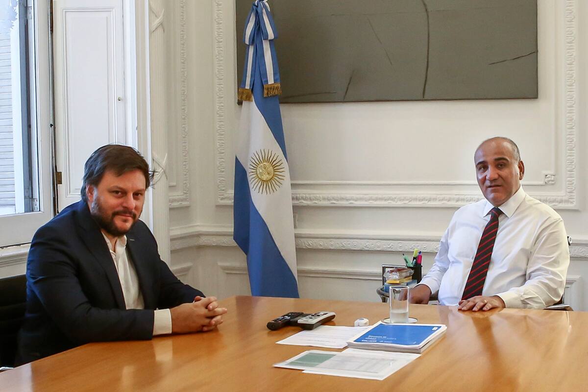 Juan Manzur se reunió con Leandro Santoro para analizar líneas de trabajo para la ciudad de Buenos Aires