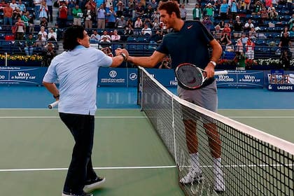 "Fue un personaje único", dice Del Potro de Maradona; aquí, red de por medio